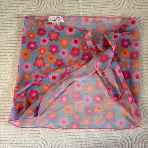 Pink Lily Daisy sarong S small swim coverup daisies 70s retro Barbie pink blue - Picture 3 of 10